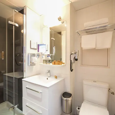 Hotel Le Richemont Paris